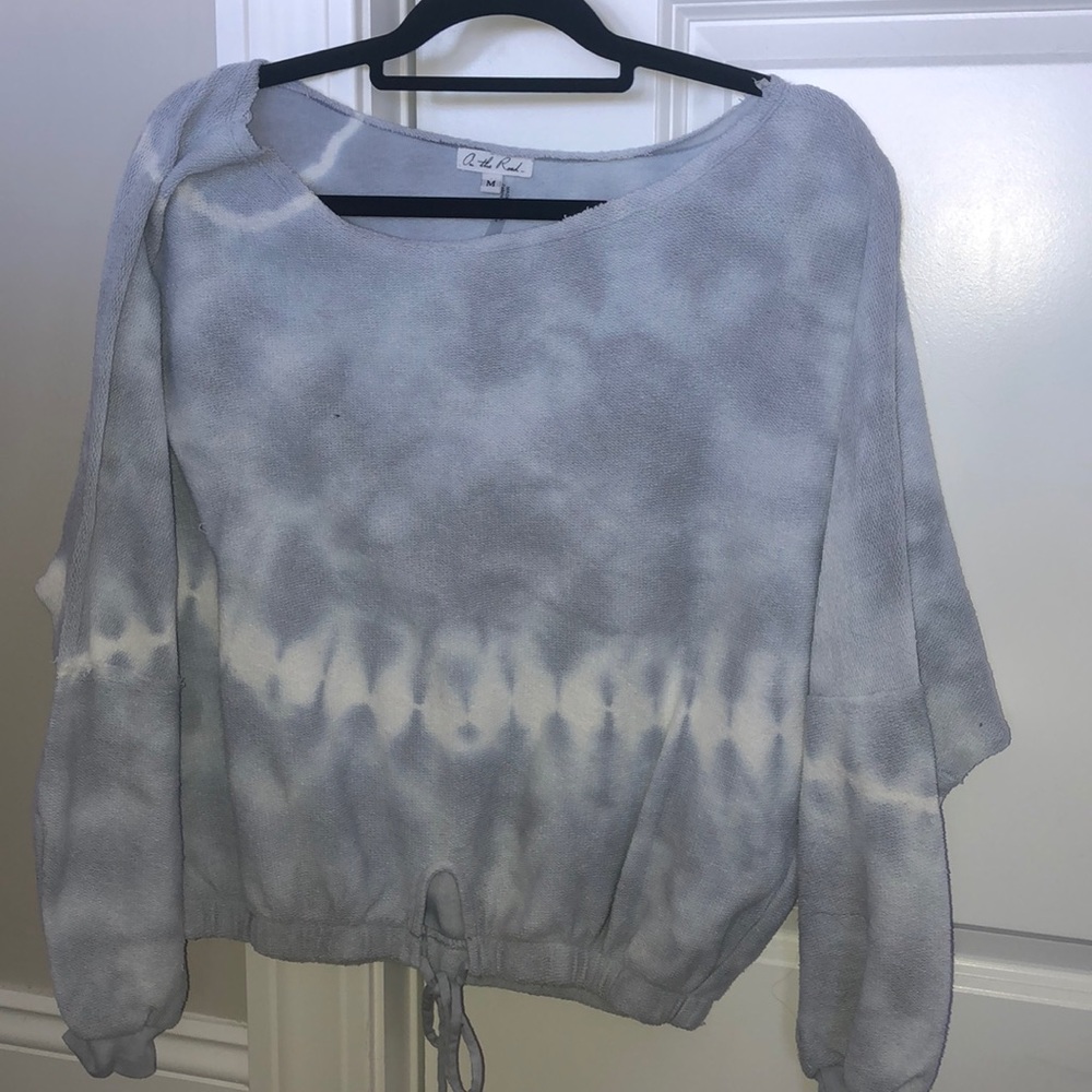 TIE DYE SWEATSHIRT